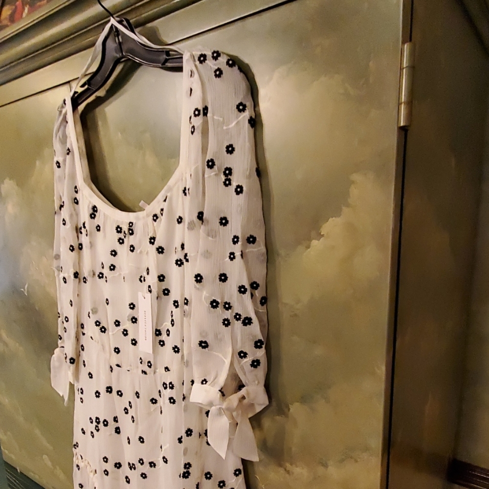 DRESS - Picture 7 of 8